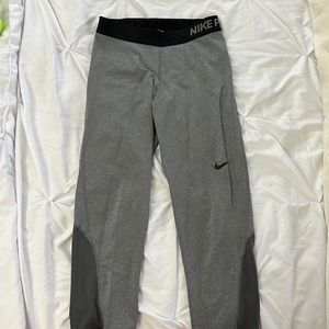Nike pro leggings